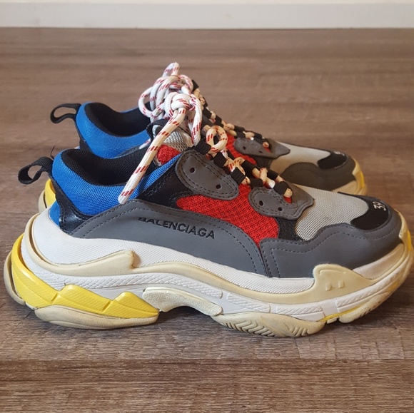 Balenciaga triple s size 6 Clearance